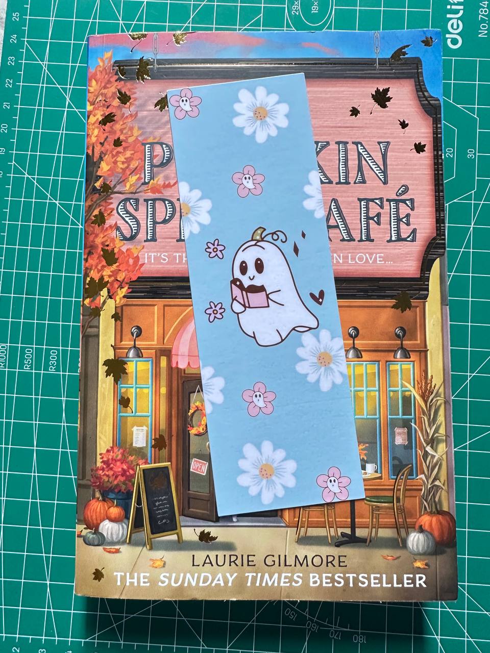 Reading Kawaii Halloween Bookmarks | Cute Ghost & Cozy Reading | Aesthetic Stationery